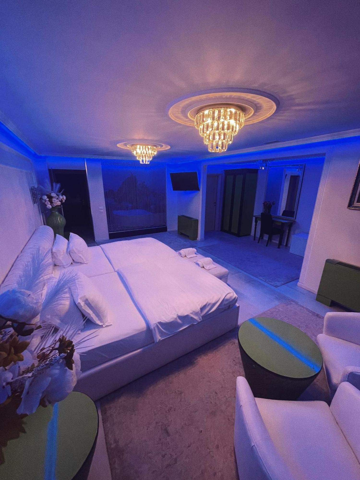 Hotel Rosa Blu Tirana Zewnętrze zdjęcie