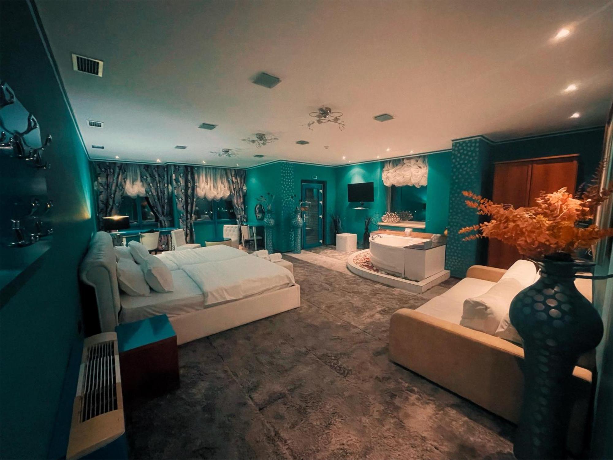 Hotel Rosa Blu Tirana Zewnętrze zdjęcie
